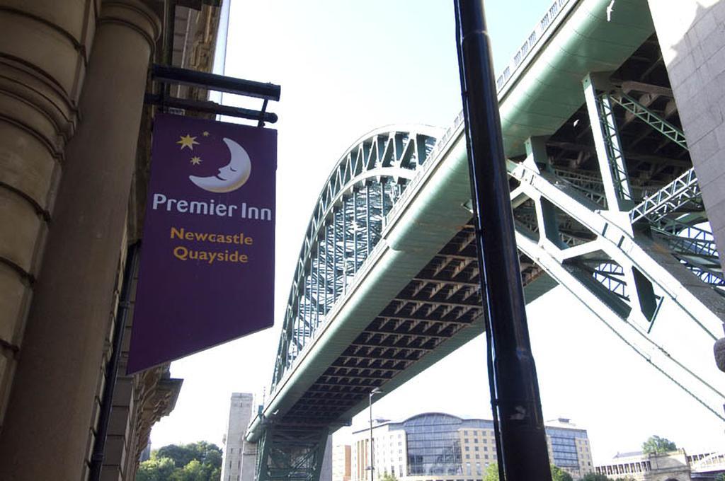 Premier Inn Newcastle Quayside エクステリア 写真